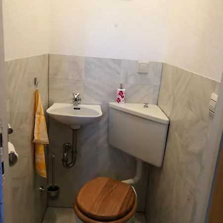 Ferienwohnung Am Dorfbrunnen Apartment Schindhard